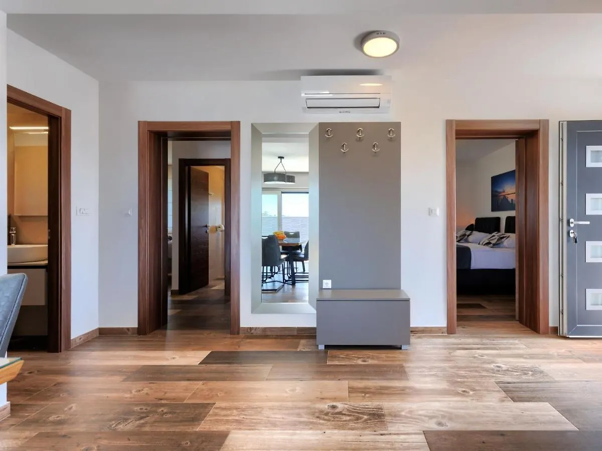 Holiday Home Villa Ani By Interhome Liznjan 0*,