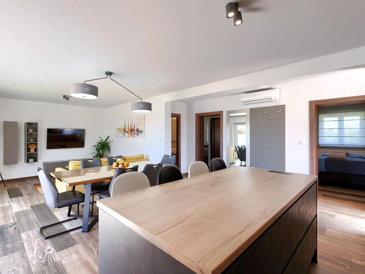 Holiday Home Villa Ani By Interhome Liznjan Croatia