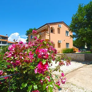 Milovan 1774 Apartmán